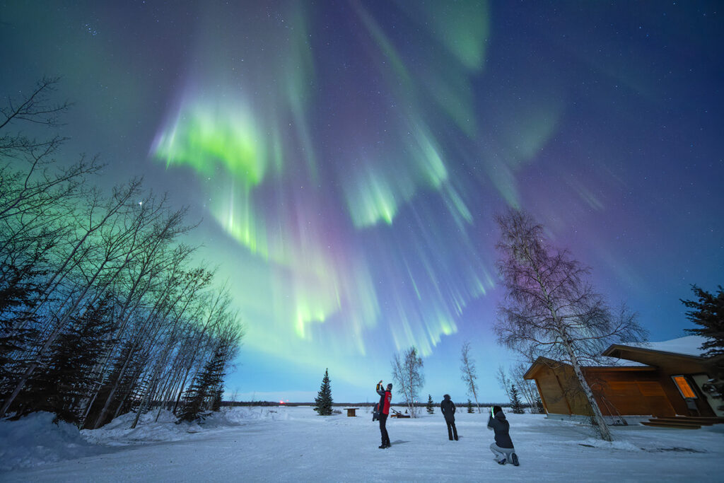 Moonlight impact on aurora viewing in Alaska showing how moon phase affects northern lights visibility tonight